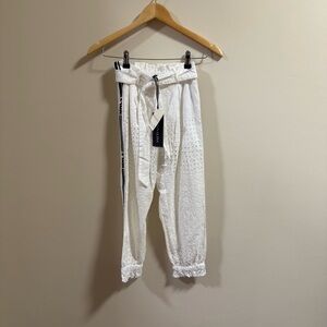 NEW MonnaLisa white Eyelet Lace Pant Belted Jogger Girls Sz 8 Made in Italy